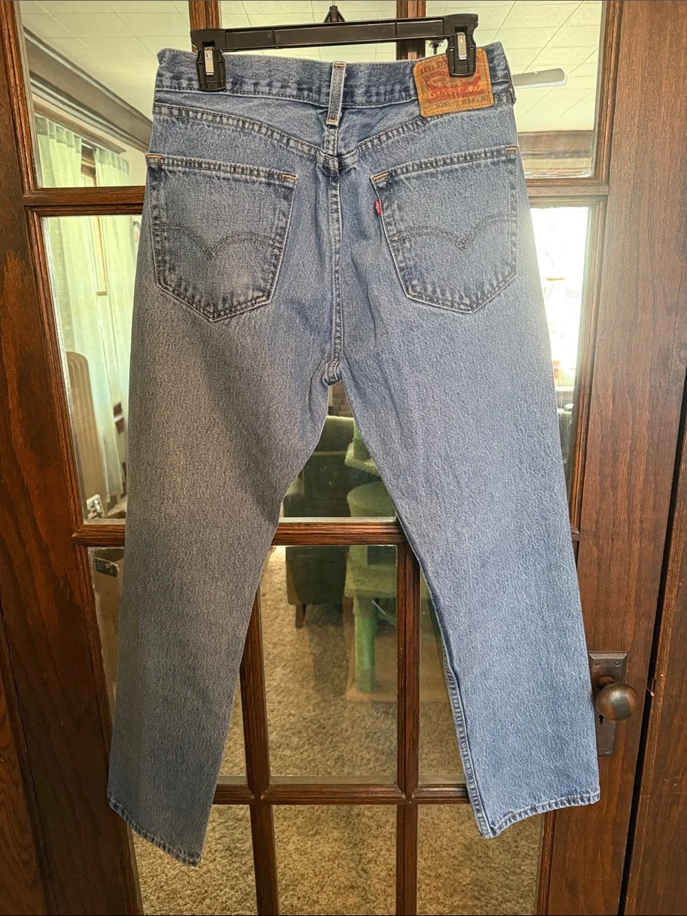 Levis 505 Regular Fit Straight Leg Jeans Mens 34x30 Medium Wash Blue‎ Denim